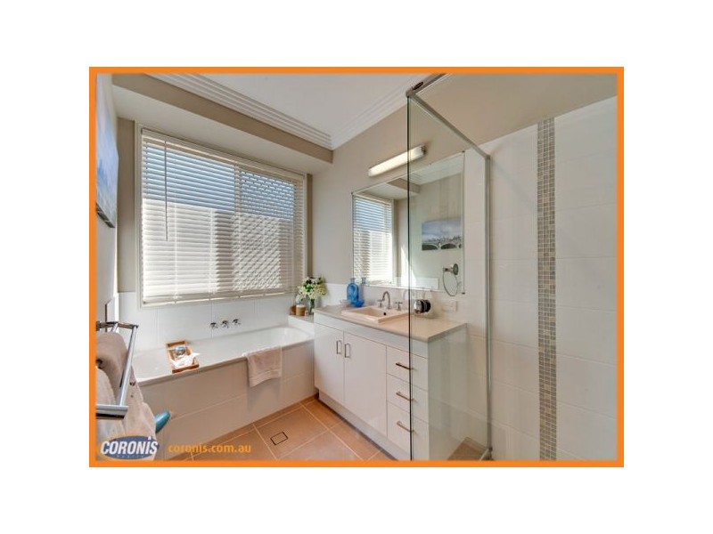 22 Toby Close, Kallangur QLD 4503