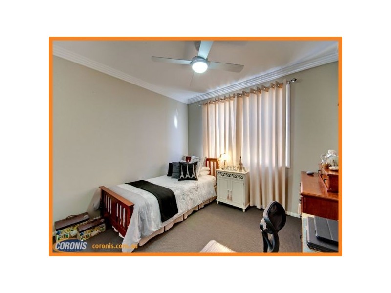 22 Toby Close, Kallangur QLD 4503