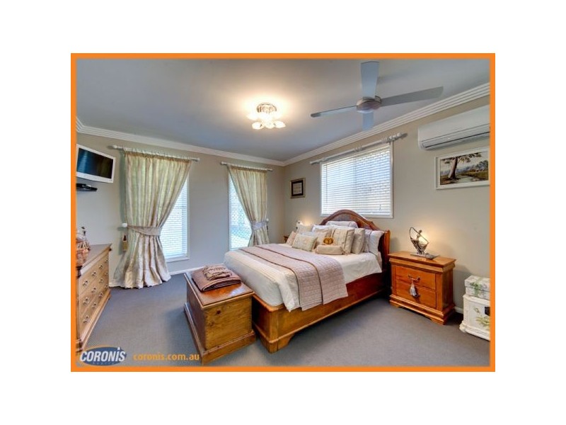 22 Toby Close, Kallangur QLD 4503