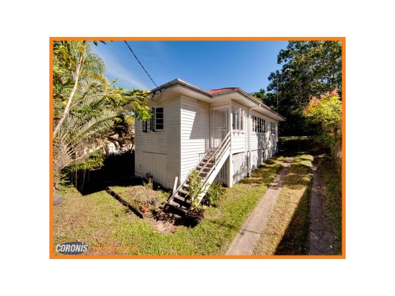 16 Nevitt Street, Stafford QLD 4053