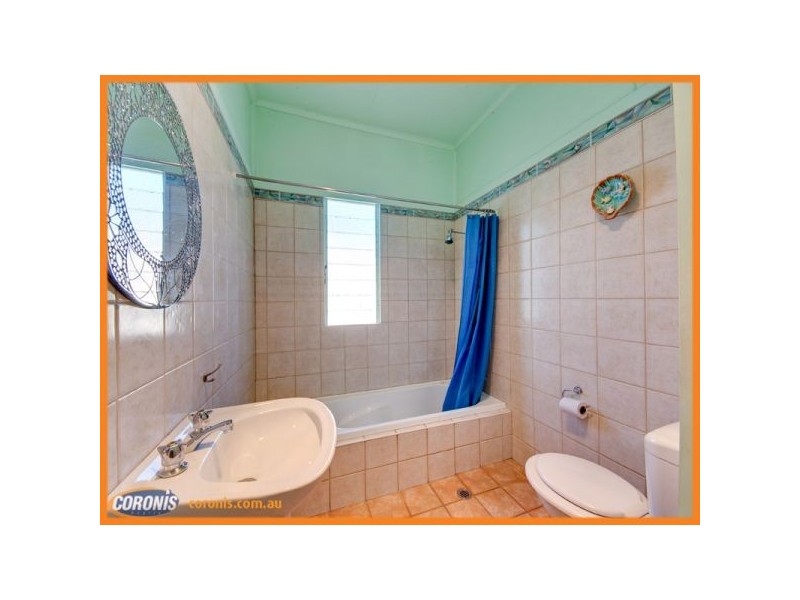 16 Nevitt Street, Stafford QLD 4053