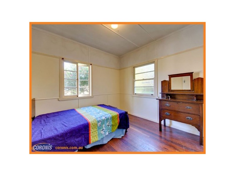 16 Nevitt Street, Stafford QLD 4053