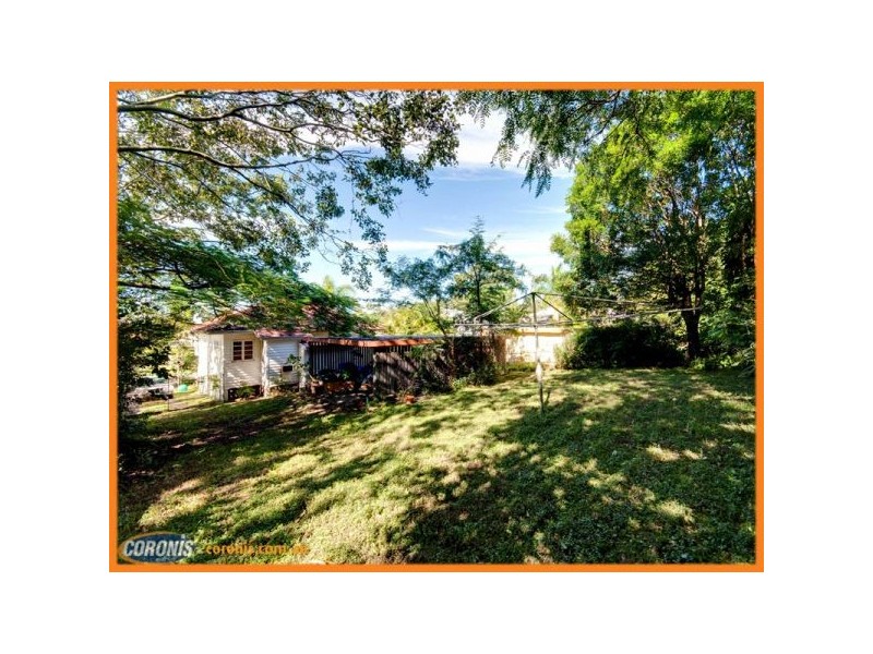 16 Nevitt Street, Stafford QLD 4053