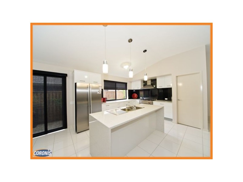 5 Conondale Street, Fitzgibbon QLD 4018