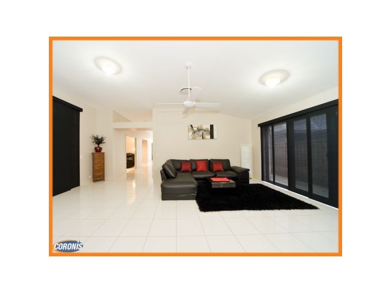 5 Conondale Street, Fitzgibbon QLD 4018