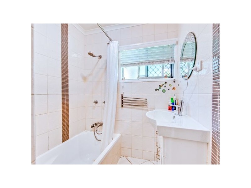 36 Alice Street, Kingston QLD 4114