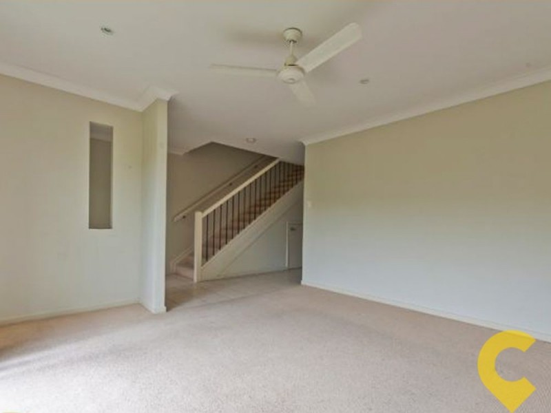 2/23 Park Esplanade, Coomera QLD 4209