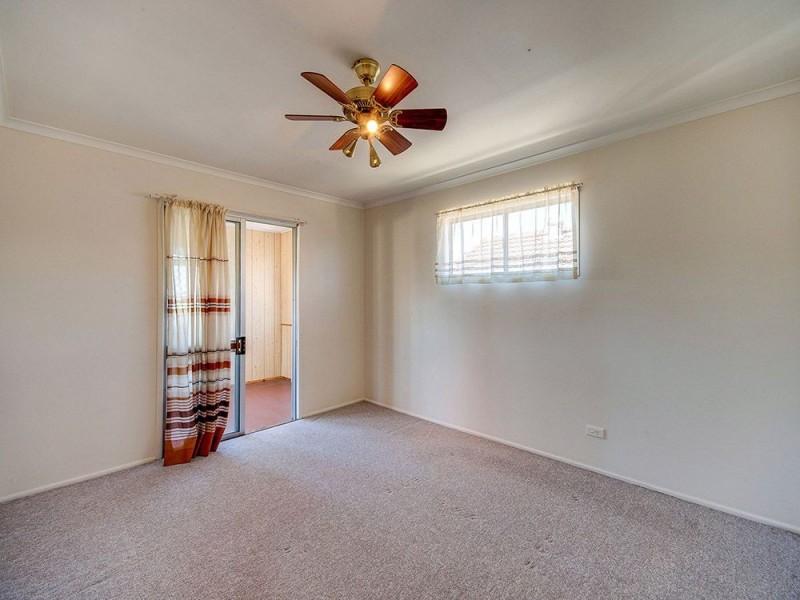 274 Scarborough Road, Scarborough QLD 4020