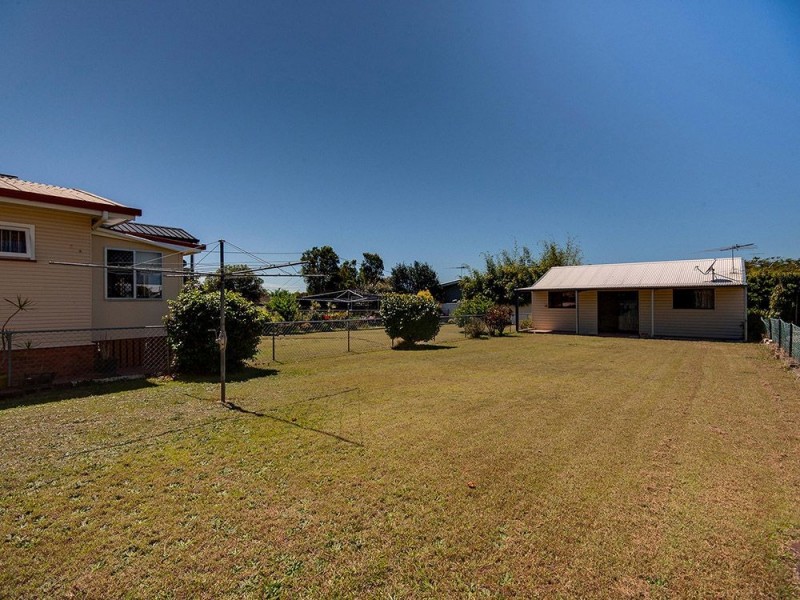 274 Scarborough Road, Scarborough QLD 4020