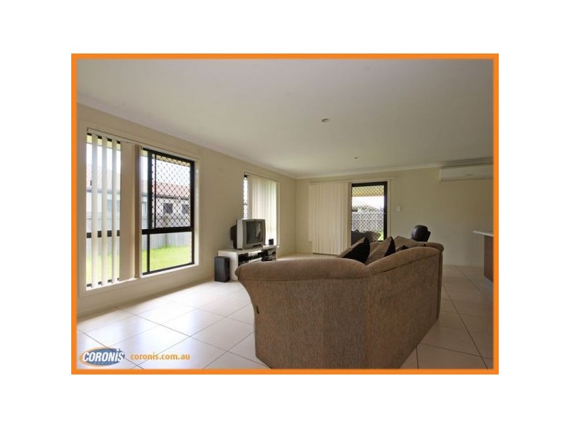 33 Kimberley Drive, Burpengary QLD 4505