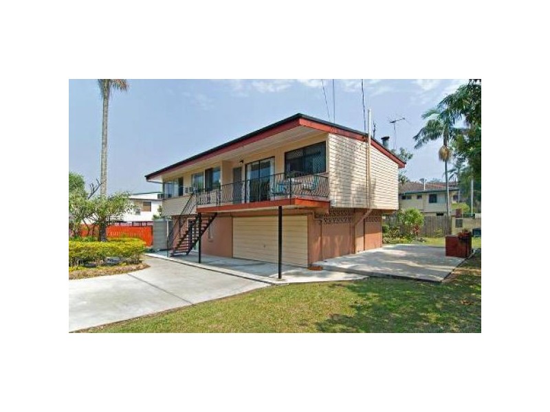 26 Alkoomi Avenue, Ferny Hills QLD 4055