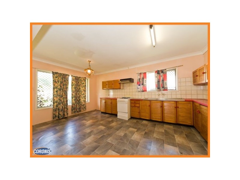 203 Redbank Plains Road, Bellbird Park QLD 4300