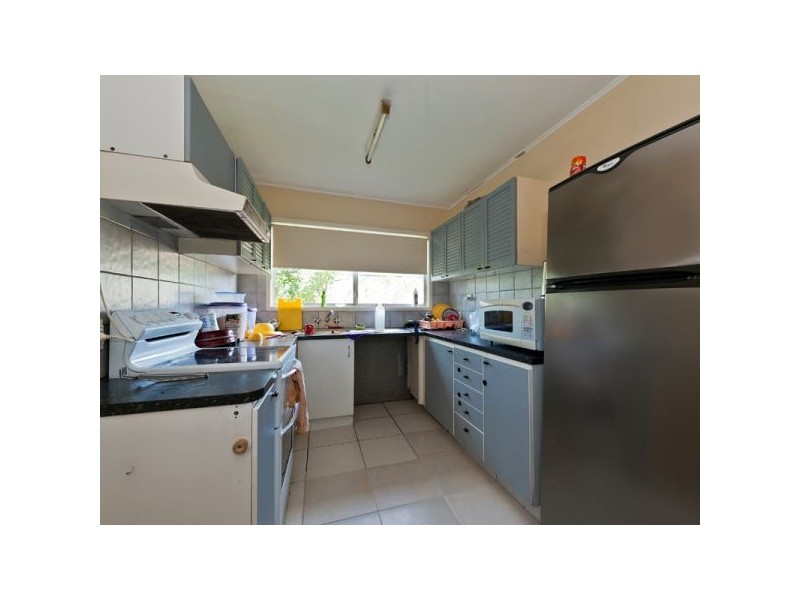 10 Woody Avenue, Kingston QLD 4114