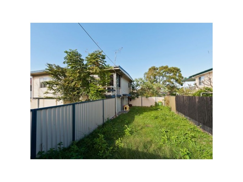 10 Woody Avenue, Kingston QLD 4114