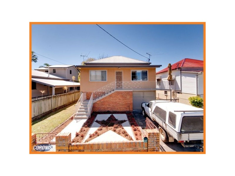 32 Jackson Street, Hamilton QLD 4007