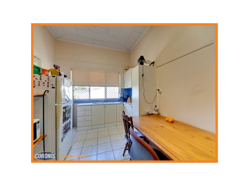 32 Jackson Street, Hamilton QLD 4007