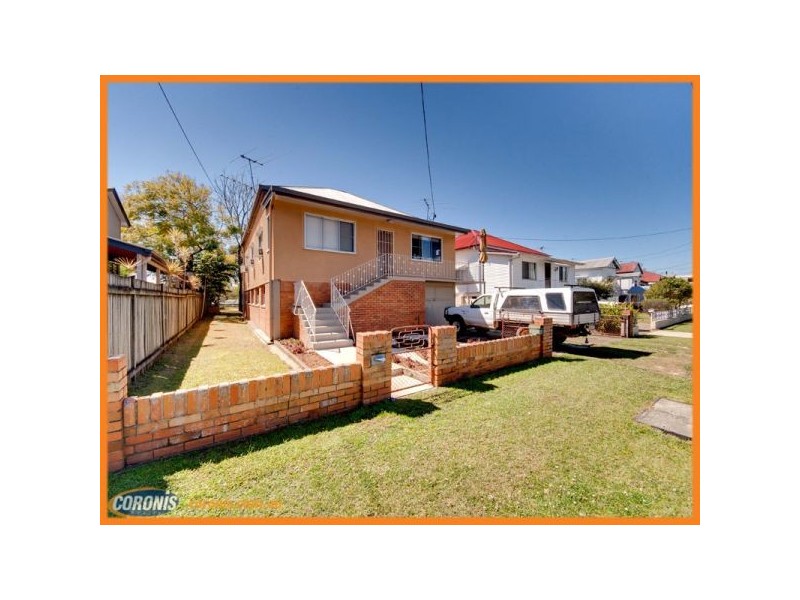 32 Jackson Street, Hamilton QLD 4007