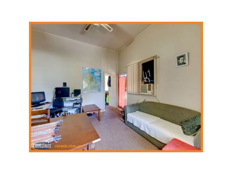 32 Jackson Street, Hamilton QLD 4007