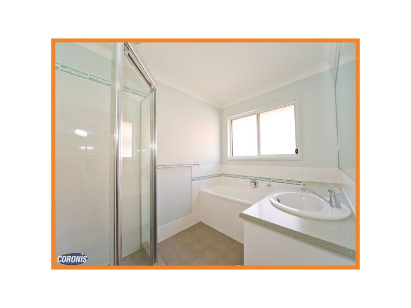 69 Collins Street, Collingwood Park QLD 4301