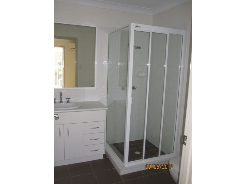 13/2 Station Road, Burpengary QLD 4505