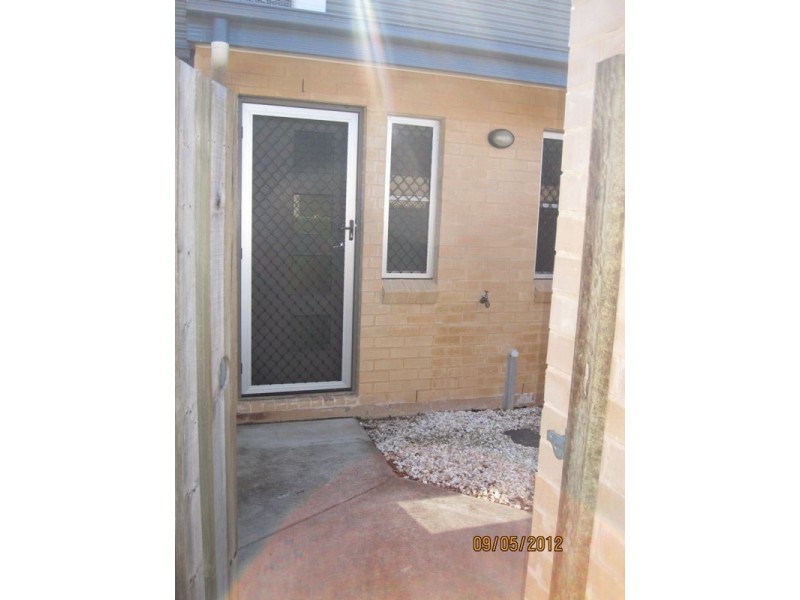 13/2 Station Road, Burpengary QLD 4505