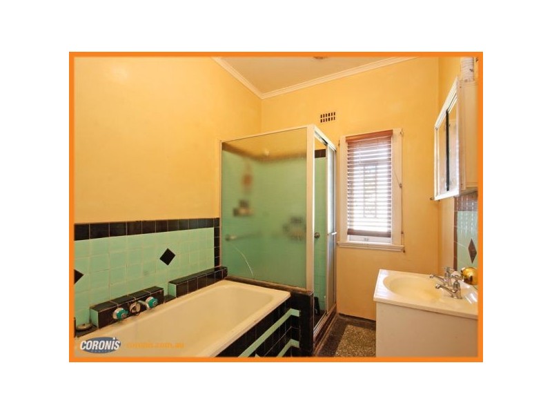 1 Bridge Street, Sandgate QLD 4017