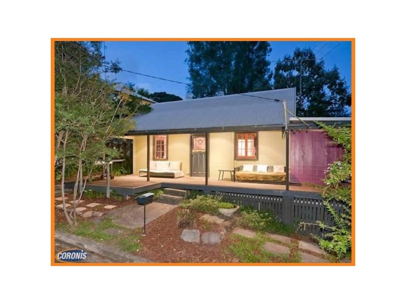 7 Carlyle Street, Red Hill QLD 4059