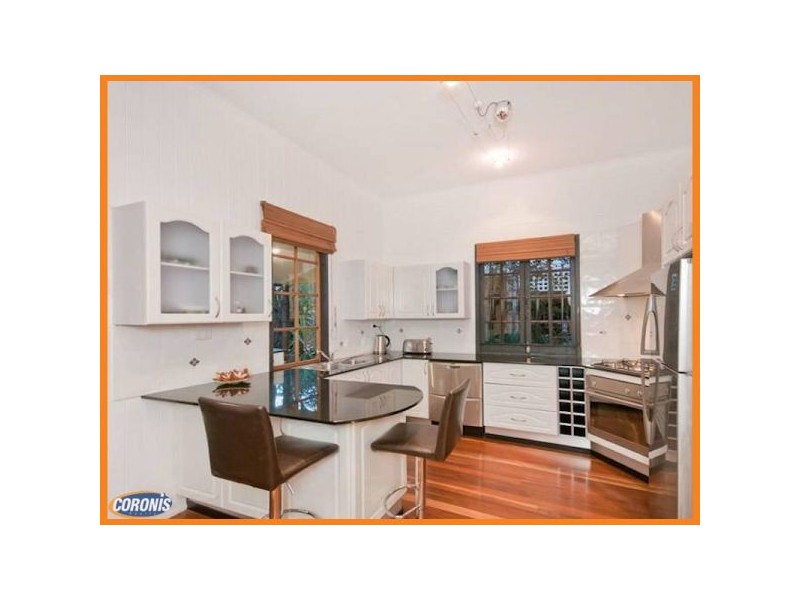 7 Carlyle Street, Red Hill QLD 4059