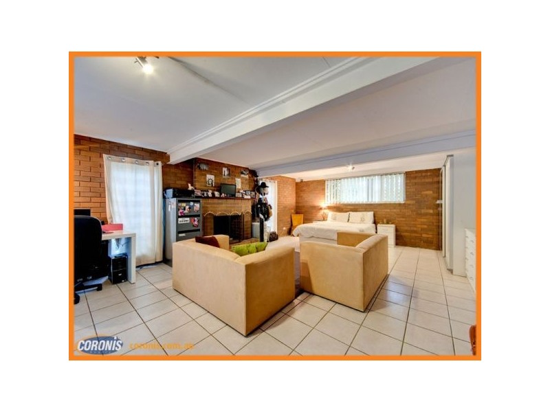 5 Cawarra Street, Carseldine QLD 4034