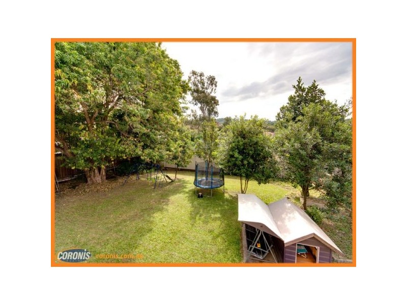 39 Mcginn Road, Ferny Grove QLD 4055