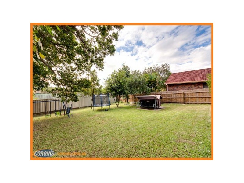 39 Mcginn Road, Ferny Grove QLD 4055