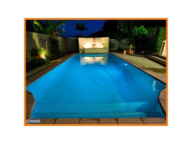 28 Beaulieu Crescent, Carindale QLD 4152