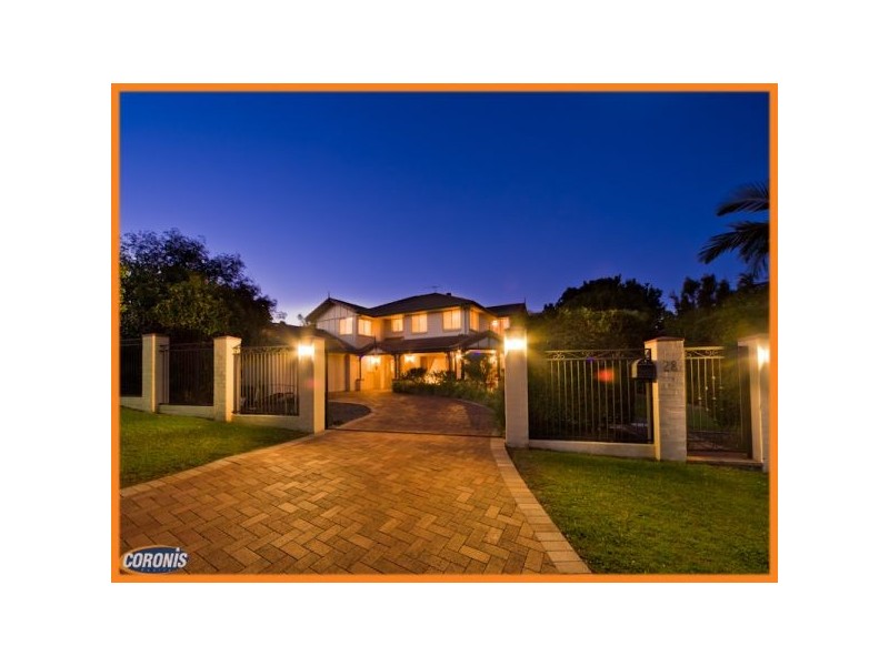 28 Beaulieu Crescent, Carindale QLD 4152