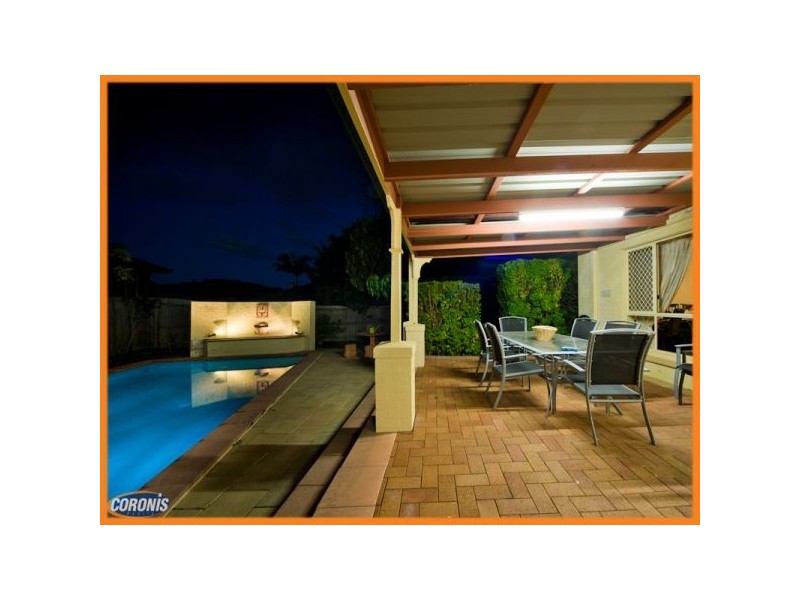 28 Beaulieu Crescent, Carindale QLD 4152