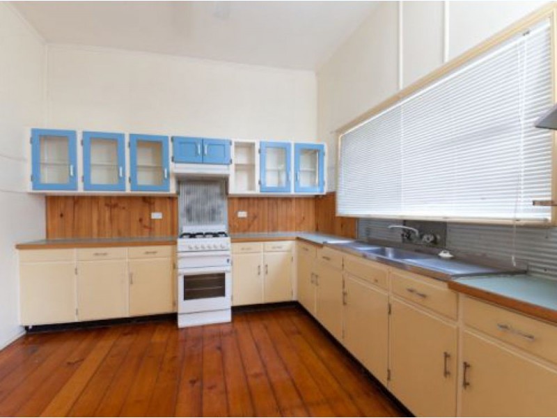 17 Maygar Street, Windsor QLD 4030