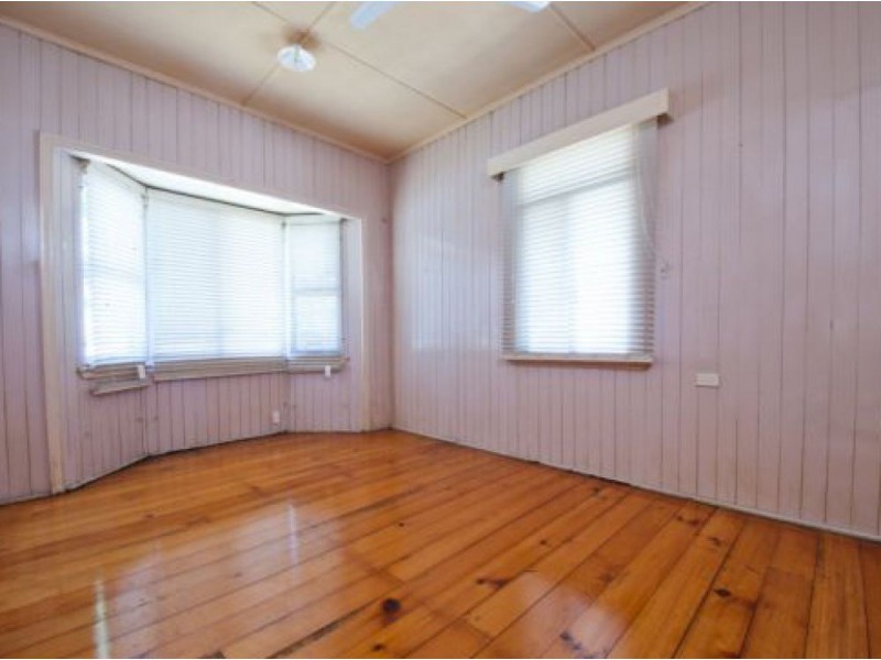 17 Maygar Street, Windsor QLD 4030