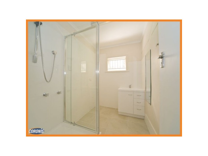 17 Quill Street, Stafford Heights QLD 4053