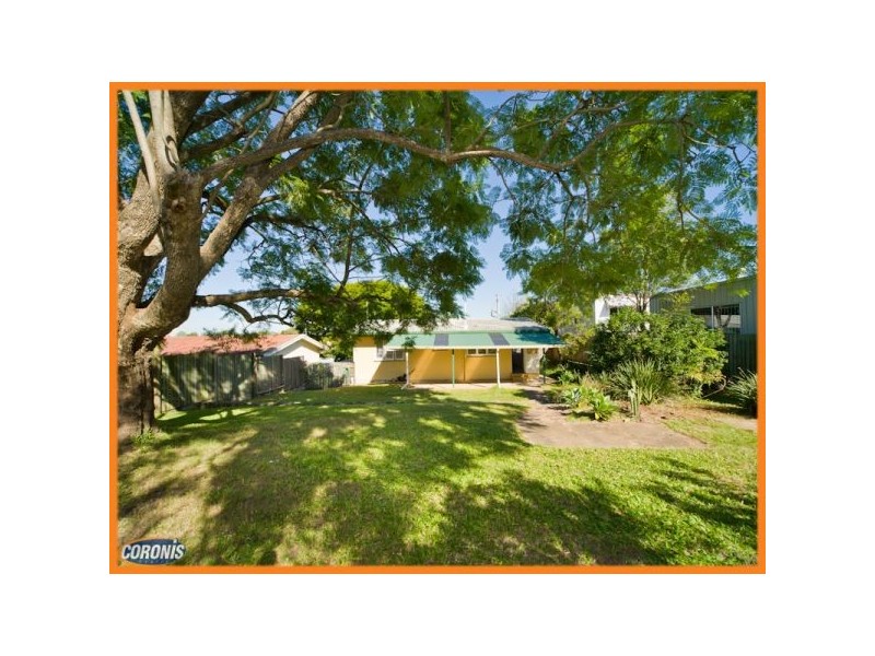17 Quill Street, Stafford Heights QLD 4053