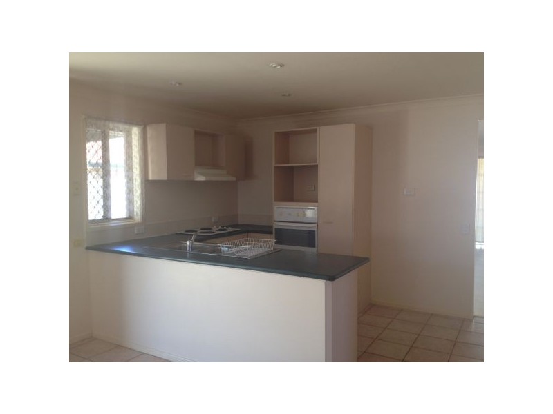 50 Lilly Pilly Crescent, Fitzgibbon QLD 4018