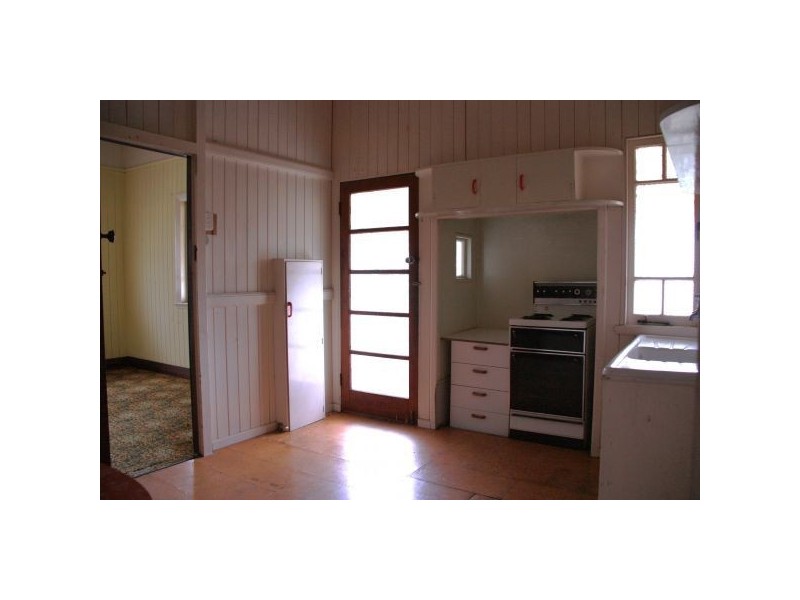 368 Cavendish Road, Coorparoo QLD 4151