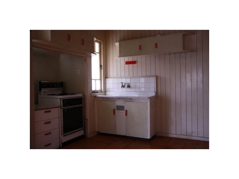 368 Cavendish Road, Coorparoo QLD 4151