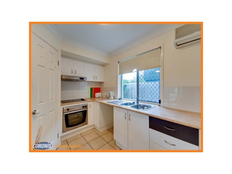 4/2 Fleet Drive, Kippa-ring QLD 4021