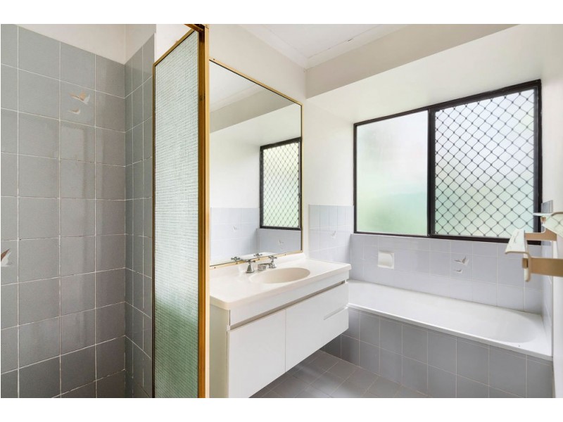 22 Elkington Street, Nudgee QLD 4014