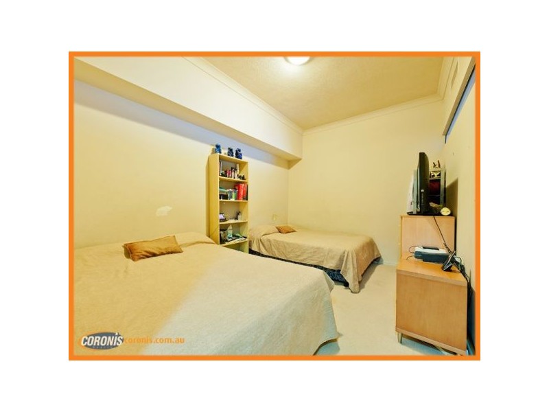 2011/23 Ferny Avenue, Surfers Paradise QLD 4217