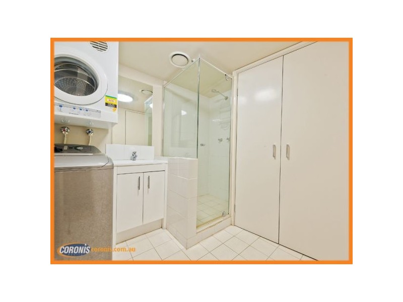 2011/23 Ferny Avenue, Surfers Paradise QLD 4217