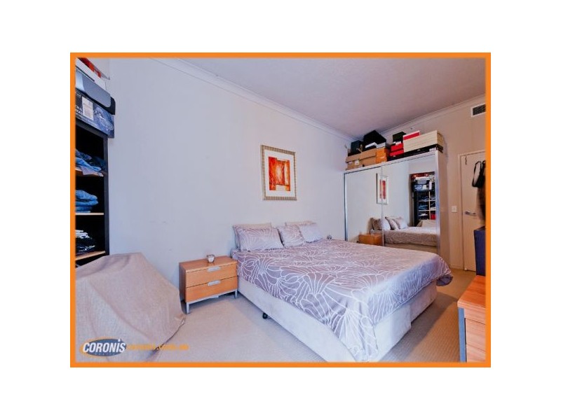 2011/23 Ferny Avenue, Surfers Paradise QLD 4217