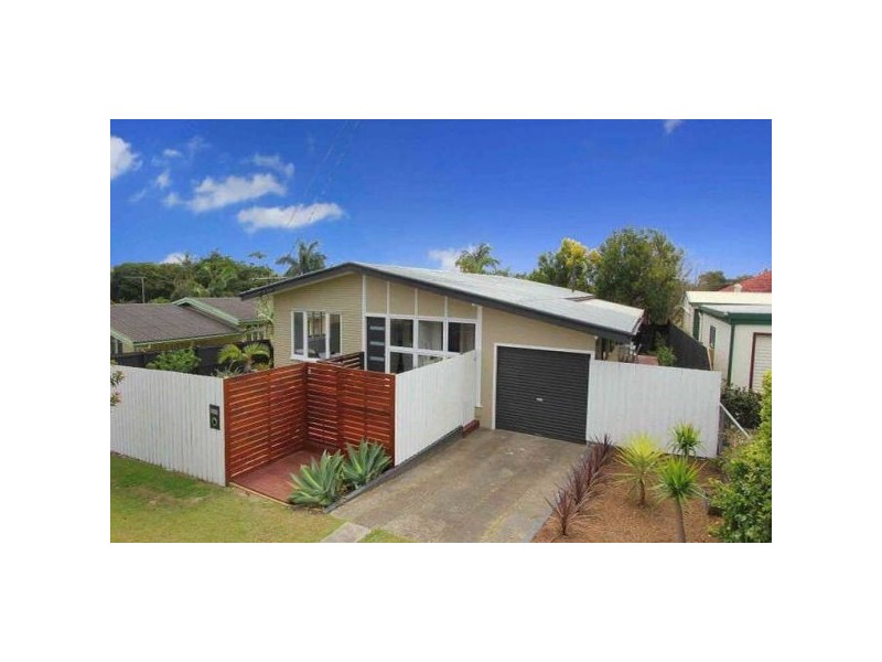 11 Blenheim Street, Chermside West QLD 4032