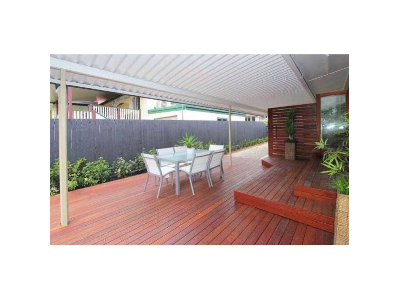 11 Blenheim Street, Chermside West QLD 4032