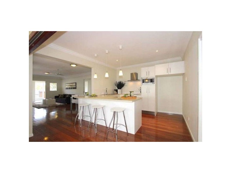 11 Blenheim Street, Chermside West QLD 4032