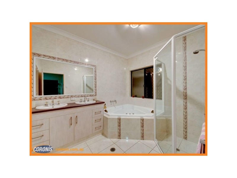 7 Lagoon Court, Murrumba Downs QLD 4503